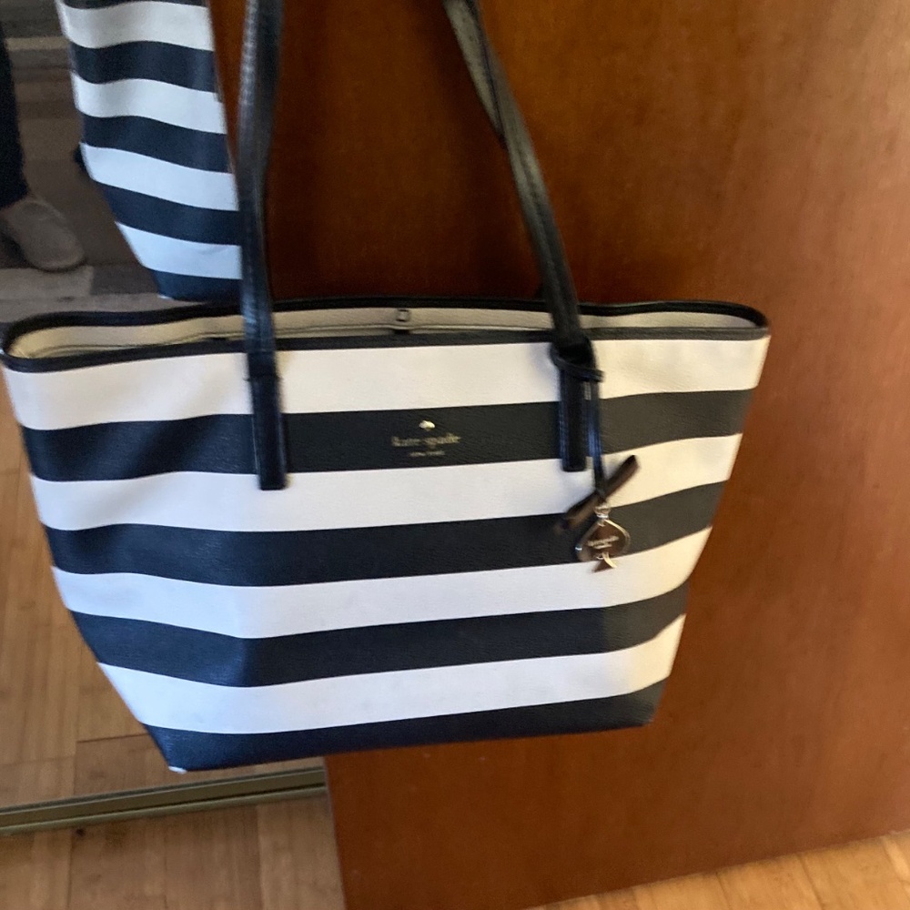 KATE SPADE NEW YORK STRIPED LARGE TOTE  BLACK/ CREAM HAWTHORNE RYAN